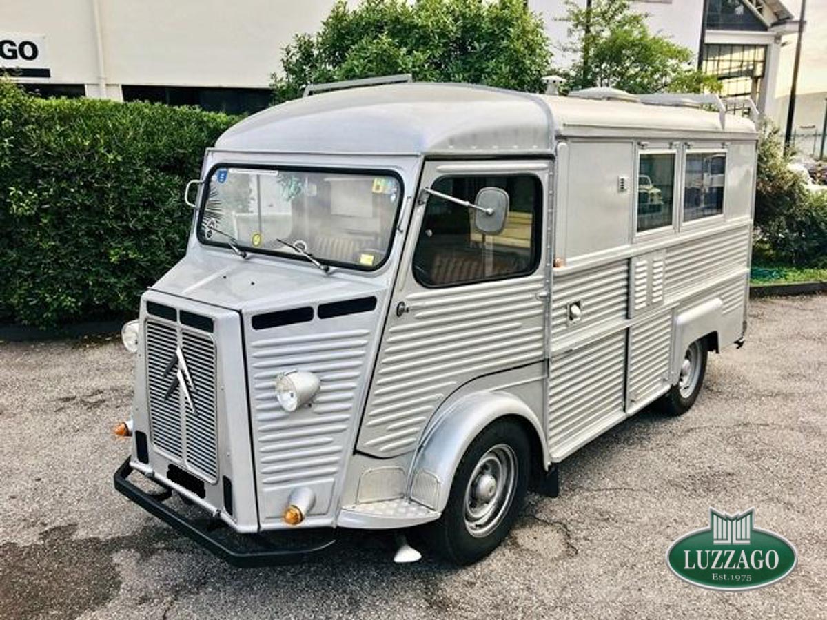 Citro&euml;n - TYPE HY 72A