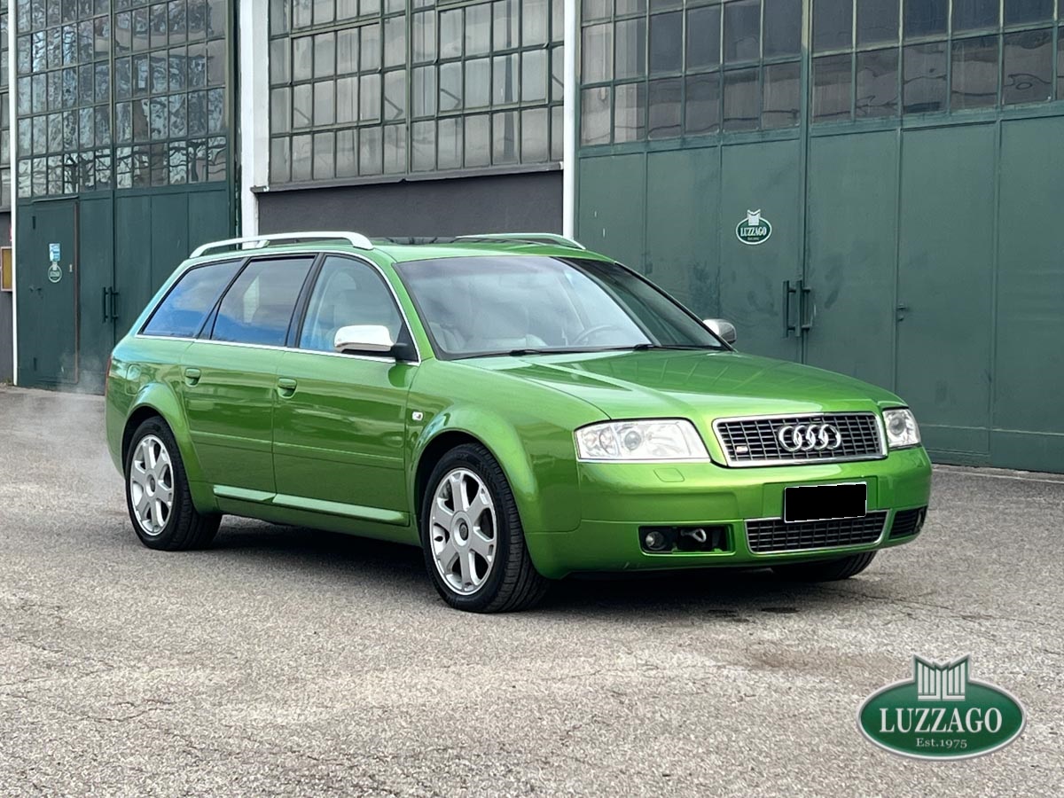 Audi - S6 Avant 4.2 V8