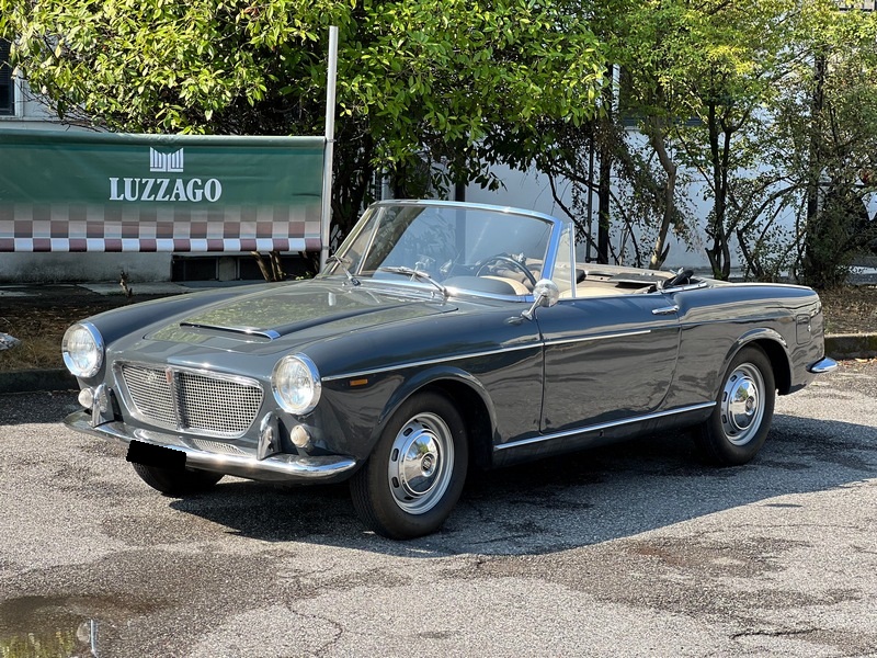 Fiat - 1200 Cabriolet