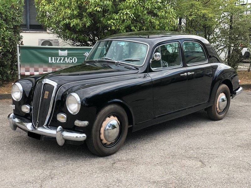 Lancia - Aurelia B12 RHD