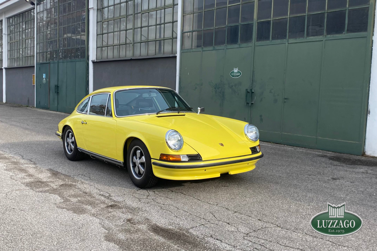Porsche - 911 2.4 S LWB
